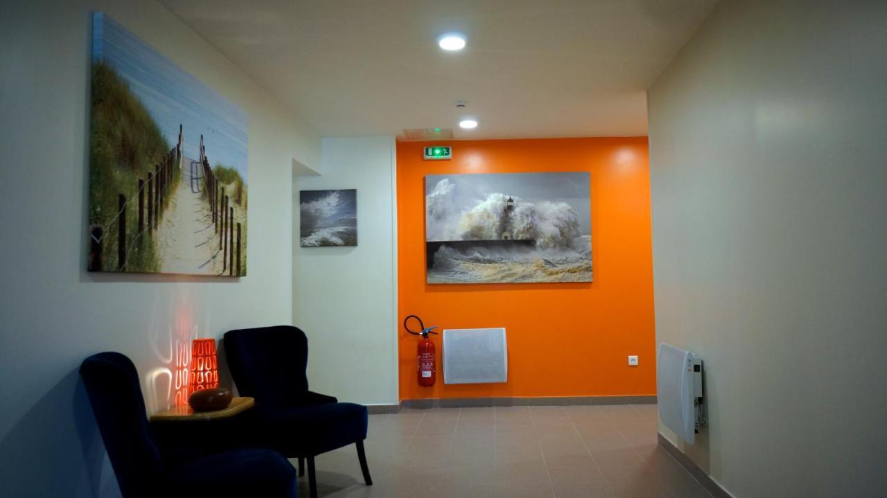 Hotel Vauban Livry-Gargan Exterior foto
